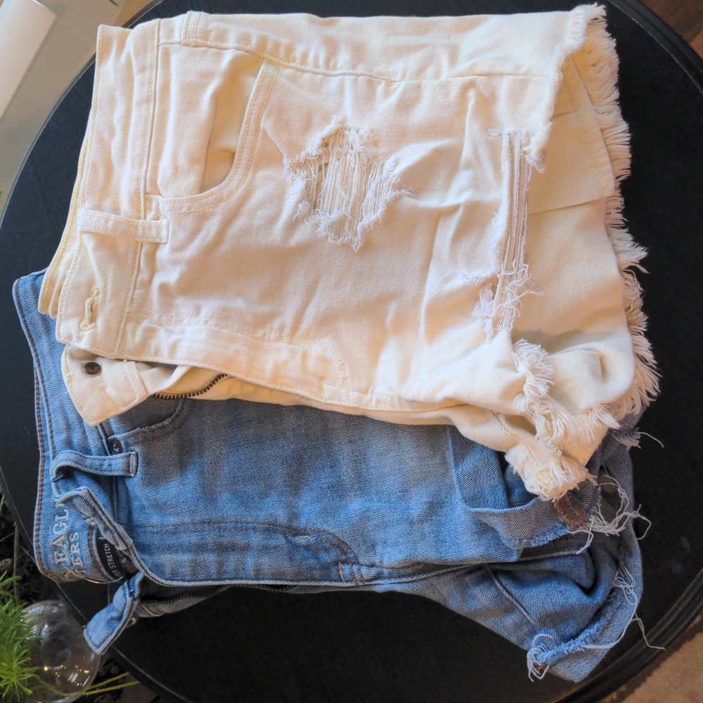 *SET OF 2* AMERICAN EAGLE Shorts SIZE 10